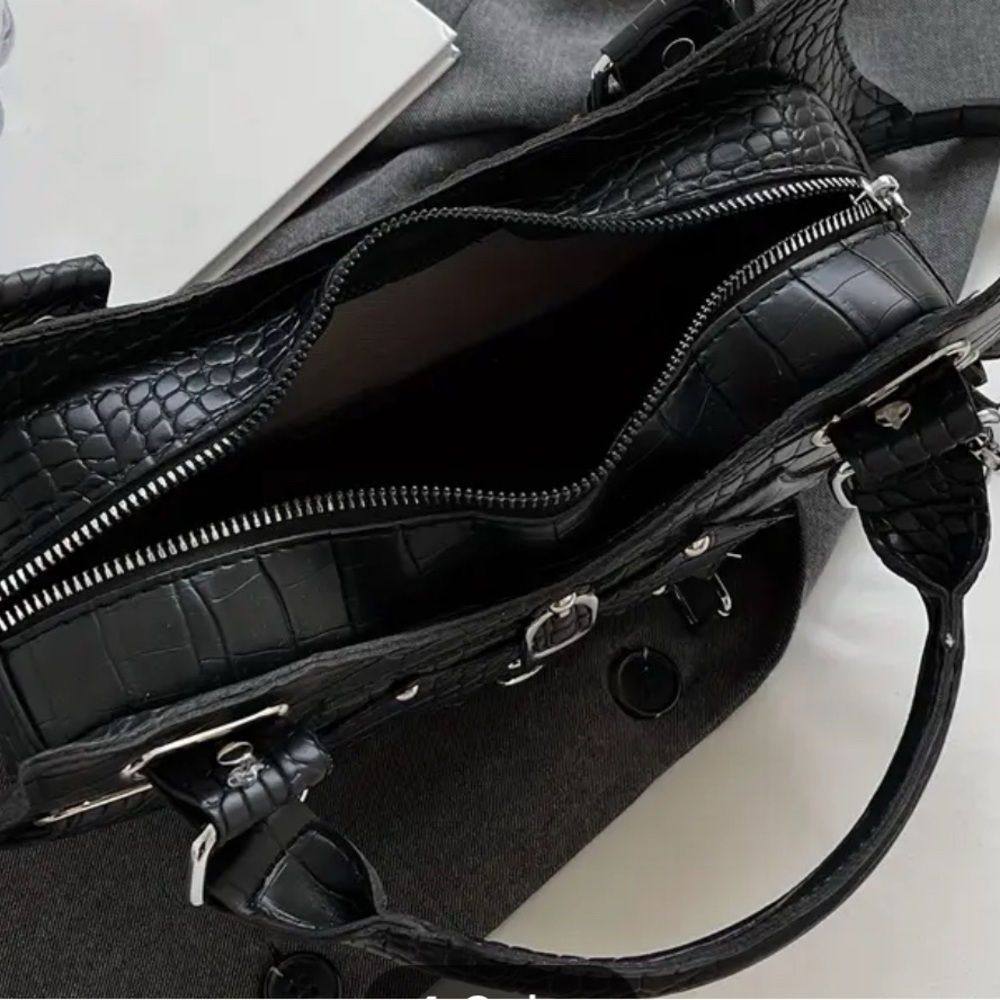 Rock Steampunk Style Rivet Satchel Handbag, Gothic Bat Wing Shape​ - Picture 8 of 8